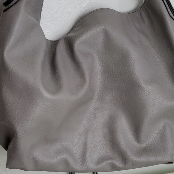 Gray bag - Picture 9 of 15